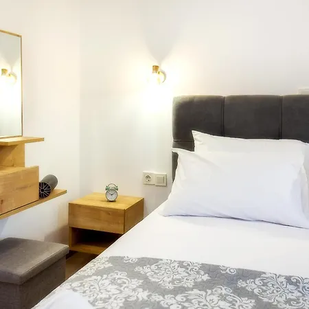 Maison Apartman *